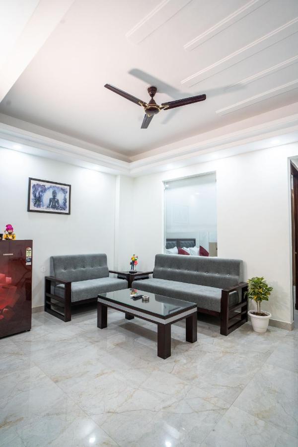 The Lodgers 1 Bhk Serviced Apartment Golf Course Road Gurgaon Exteriör bild