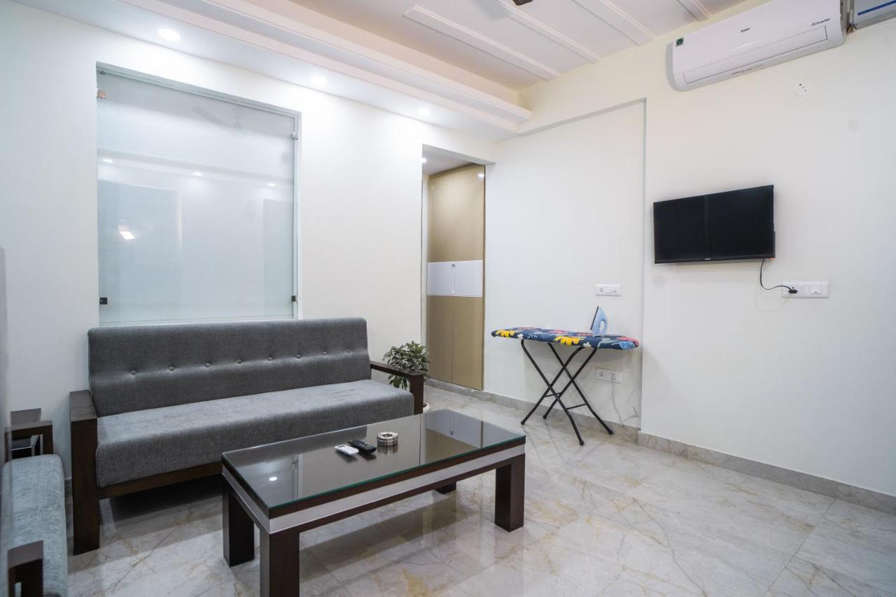 The Lodgers 1 Bhk Serviced Apartment Golf Course Road Gurgaon Exteriör bild